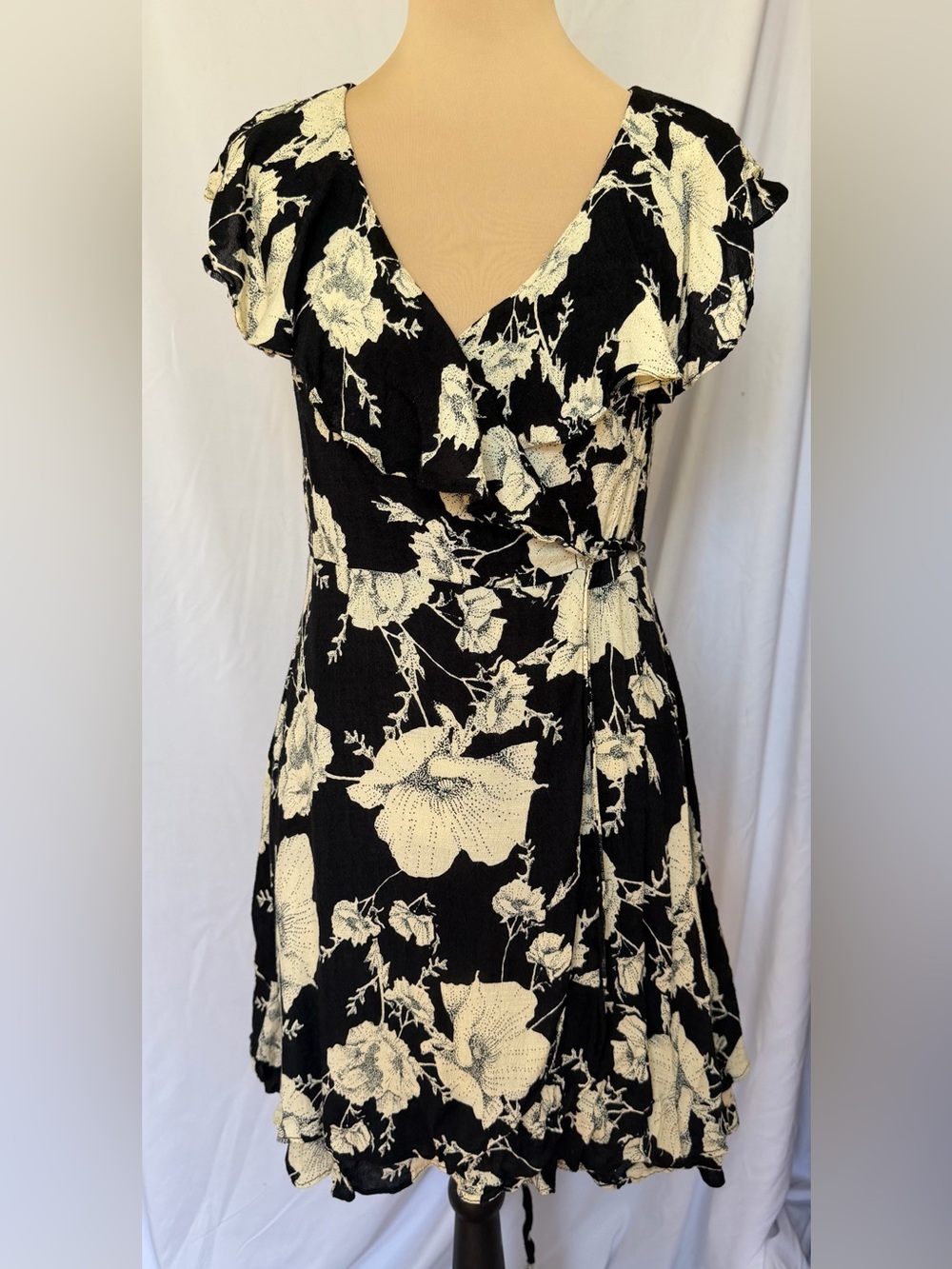 Free People French Quarter Wrap Mini Dress Black Ivory Floral Ruffle Boho Medium